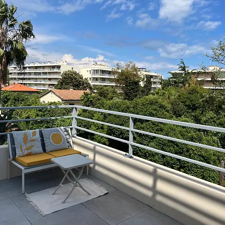 T2 Moderne Terrasse 2min Plages De Juan-les-pins! Apartment