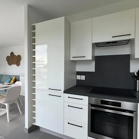 T2 Moderne Terrasse 2min Plages De Juan-les-pins! Apartment